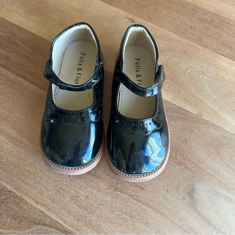 Black Patent Leather Mary Jane Shoes